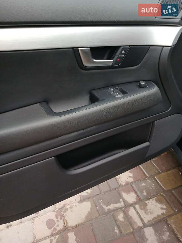 Универсал Audi A4 2007 в Вараше