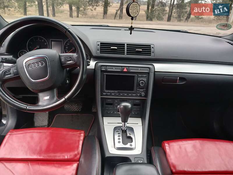Универсал Audi A4 2007 в Вараше