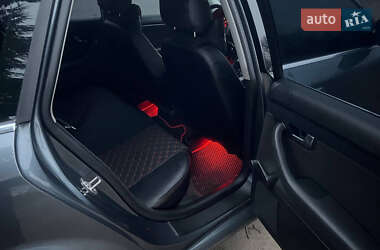 Универсал Audi A4 2002 в 
