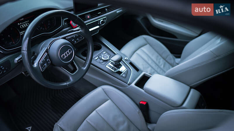 Седан Audi A4 2017 в Киеве