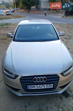 Седан Audi A4 2012 в 