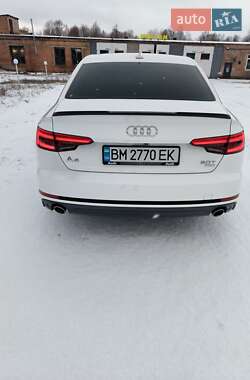 Седан Audi A4 2016 в Ромнах