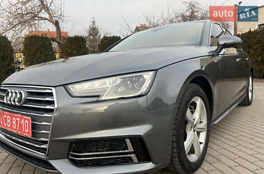 Седан Audi A4 2018 в 