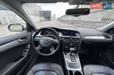 Седан Audi A4 2014 в 
