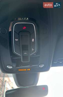 Седан Audi A4 2023 в 