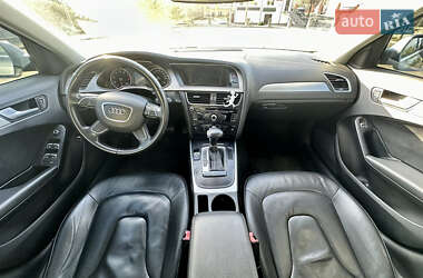 Седан Audi A4 2013 в Львове