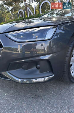 Седан Audi A4 2023 в 