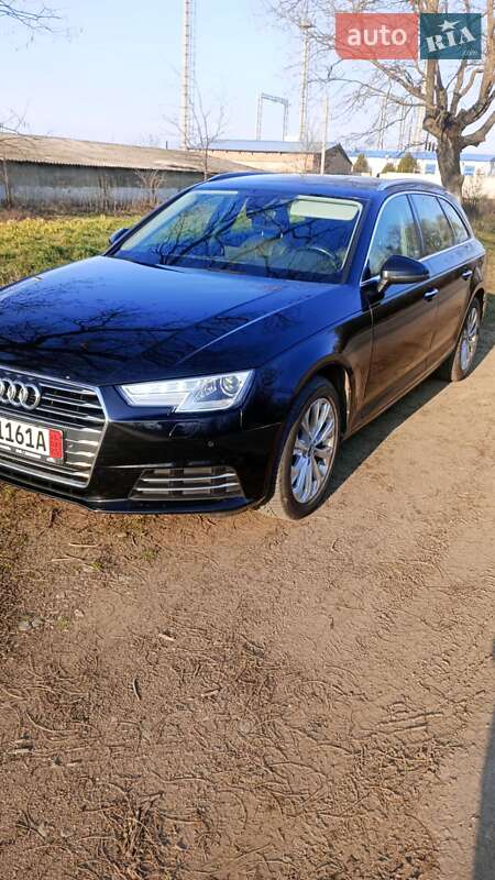 Универсал Audi A4 2017 в Рени