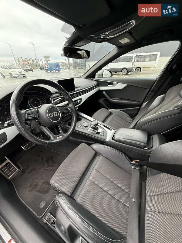 Универсал Audi A4 2017 в Киеве