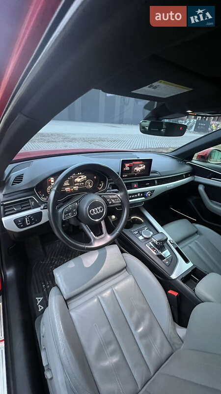 Седан Audi A4 2016 в Хмельницькому