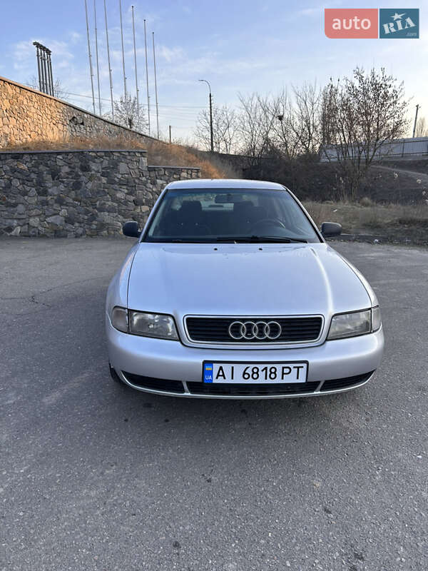 Седан Audi A4 1996 в Белой Церкви
