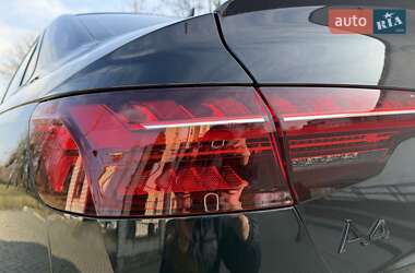 Седан Audi A4 2022 в Львове