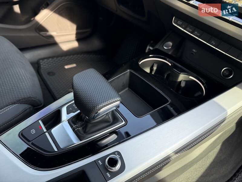 Седан Audi A4 2022 в Львове фото 76 Седан Audi A4 2022 в Львове