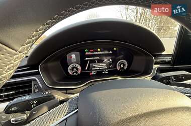 Седан Audi A4 2022 в Львове