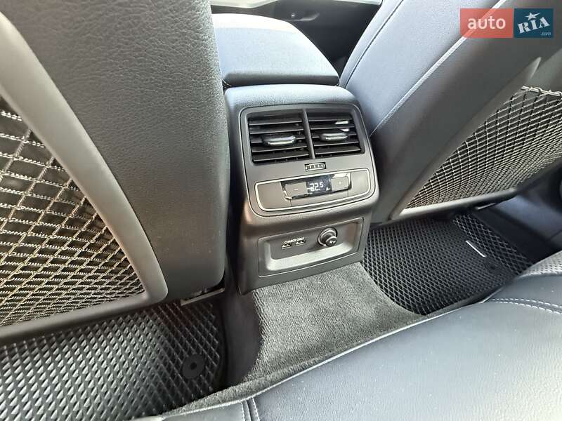 Седан Audi A4 2022 в Львове фото 93 Седан Audi A4 2022 в Львове