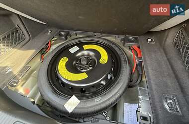 Седан Audi A4 2022 в Львове