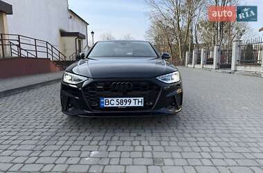 Седан Audi A4 2022 в Львове