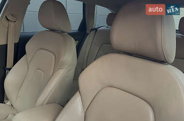 Седан Audi A4 2013 в 