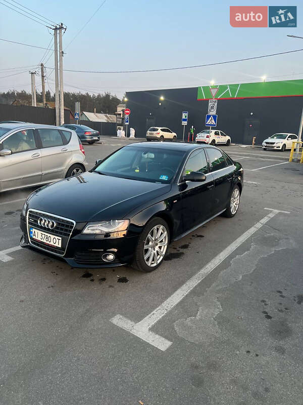 Седан Audi A4 2011 в Киеве