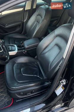 Седан Audi A4 2011 в 