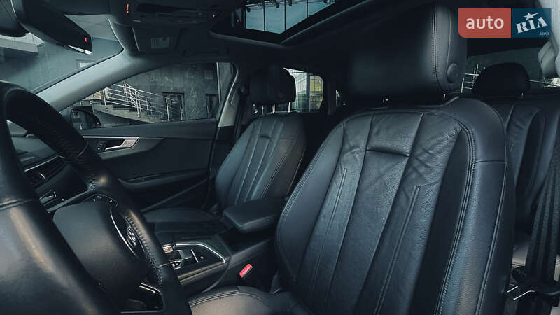 Седан Audi A4 2019 в Киеве