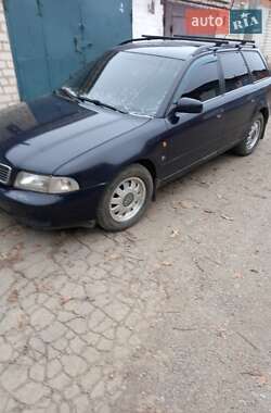 Универсал Audi A4 1997 в 