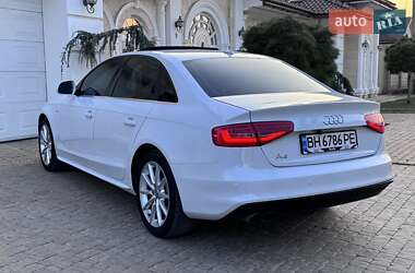 Седан Audi A4 2015 в Одессе