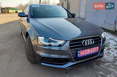 Седан Audi A4 2015 в Покровському