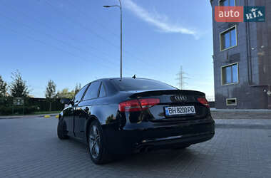 Седан Audi A4 2012 в Одессе