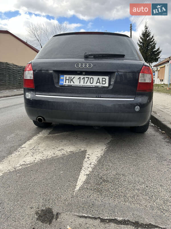 Універсал Audi A4 2003 в Рівному