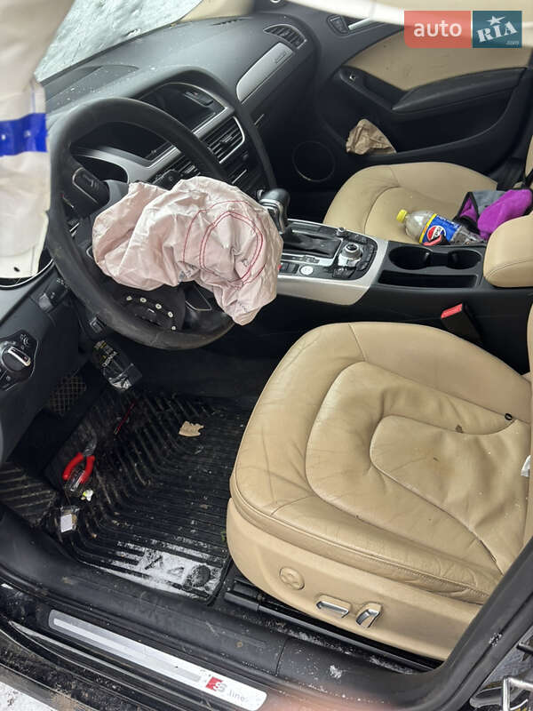 Седан Audi A4 2014 в Обухове