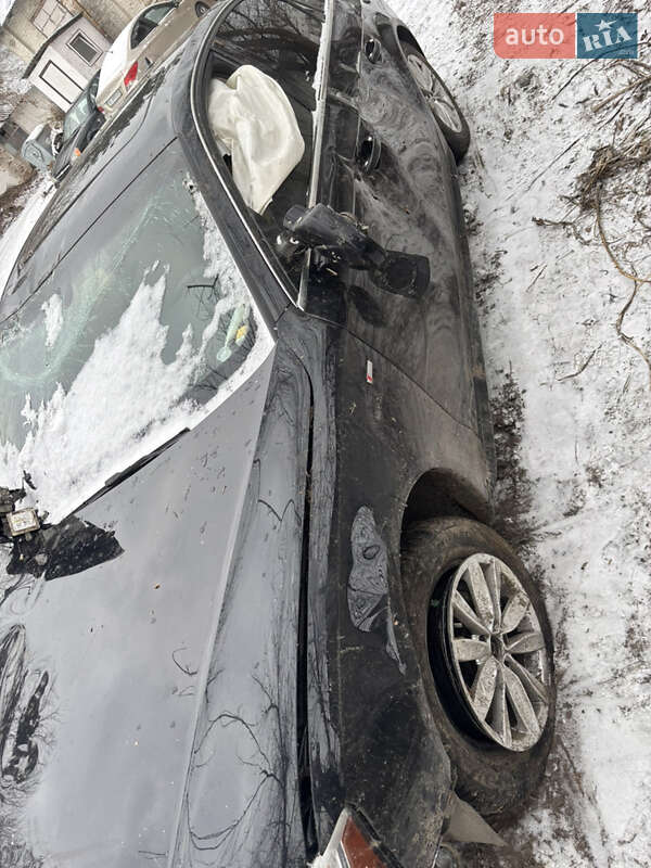 Седан Audi A4 2014 в Обухове