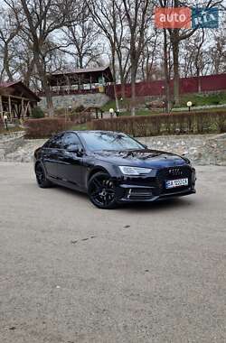 Седан Audi A4 2016 в Кропивницькому