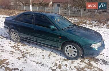 Седан Audi A4 1995 в 