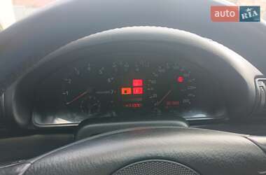 Седан Audi A4 1995 в 