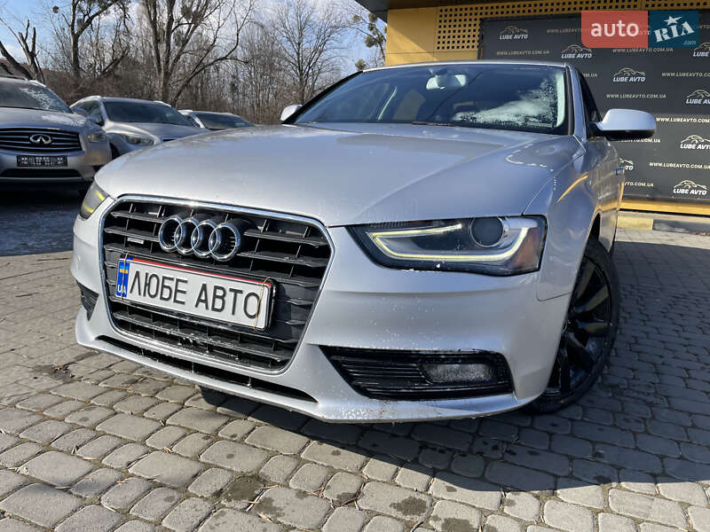 Седан Audi A4 2013 в Львові