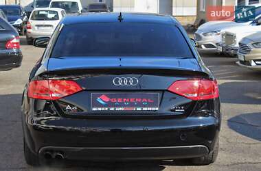 Седан Audi A4 2011 в 