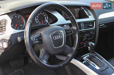 Седан Audi A4 2011 в 