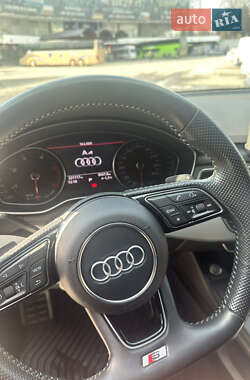 Седан Audi A4 2018 в 