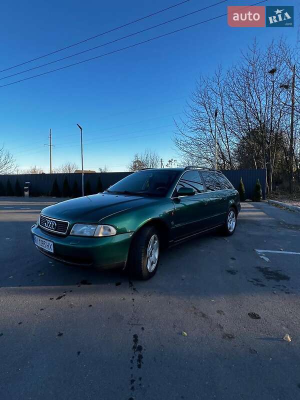 Универсал Audi A4 1996 в Немирове