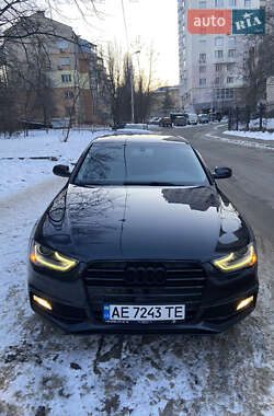 Седан Audi A4 2014 в Києві