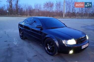 Седан Audi A4 2003 в Мирополе