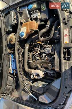 Седан Audi A4 1996 в 