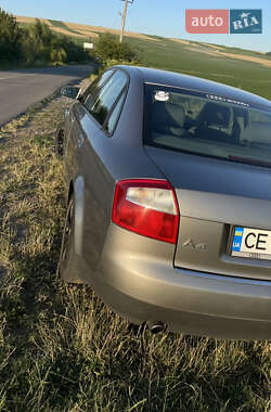 Седан Audi A4 2002 в 