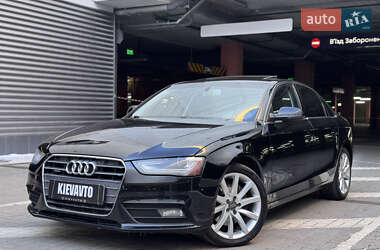 Седан Audi A4 2012 в Киеве