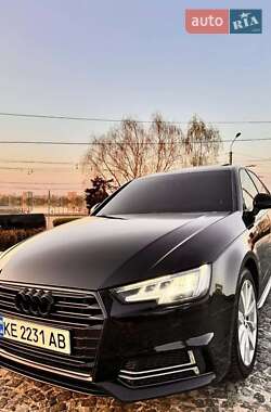 Седан Audi A4 2018 в 