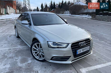 Седан Audi A4 2013 в 