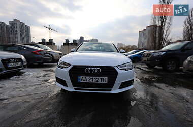 Седан Audi A4 2017 в 