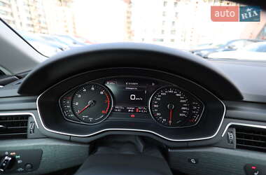 Седан Audi A4 2017 в 