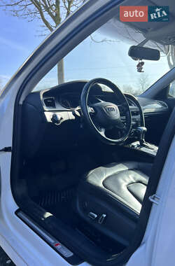 Седан Audi A4 2014 в 